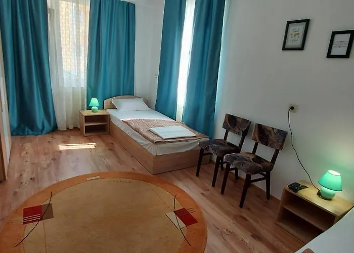 Jasmin Къща за гости 4*