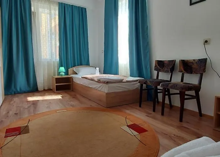 Jasmin Къща за гости Царево