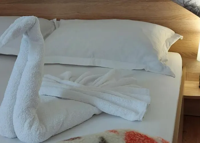 Jasmin Къща за гости 4*